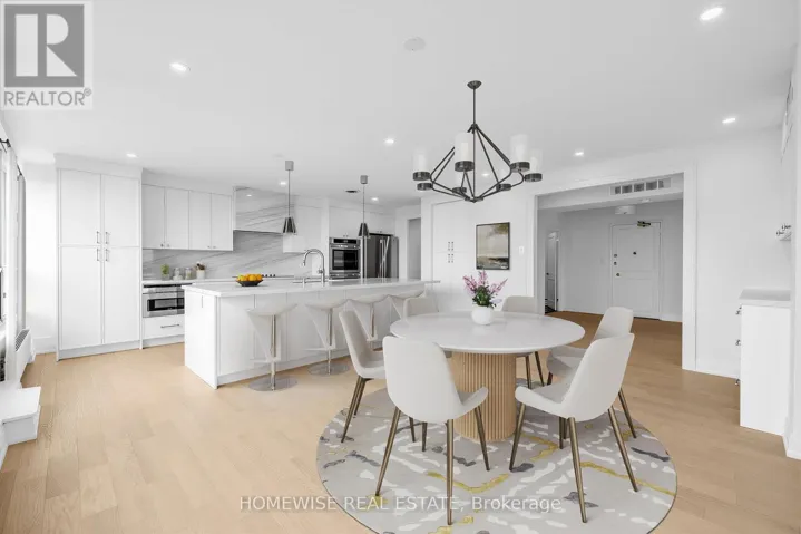 PHW - 2500 BATHURST STREET, Toronto (Forest Hill North), Ontario M6B2Y8