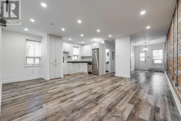 2 - 421 DANFORTH AVENUE, Toronto (North Riverdale), Ontario M4K1P1