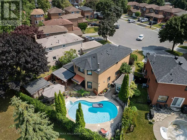 11 BOWERS COURT, Ajax (Central West), Ontario L1T2L6