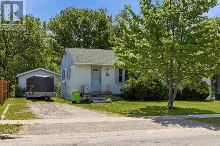25 Elm AVE, Sault Ste. Marie, Ontario P6C1Z1