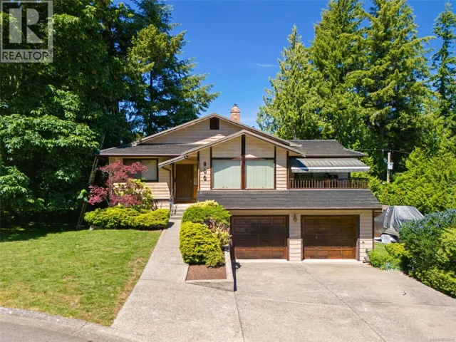 800 Seamist Pl, Saanich, British Columbia V8Y2R4