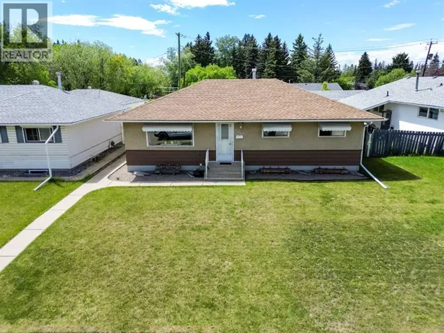 3206 44A Avenue, Red Deer, Alberta T4N3J7