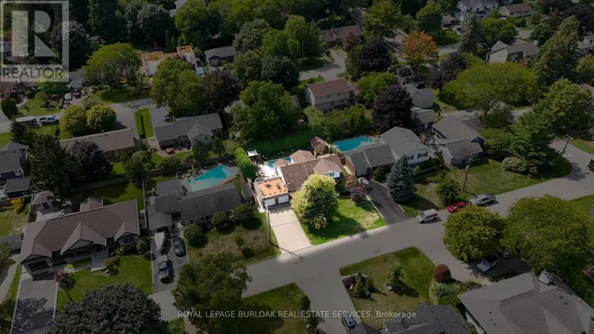 912 BOOTHMAN AVENUE, Burlington (Bayview), Ontario L7T1P4