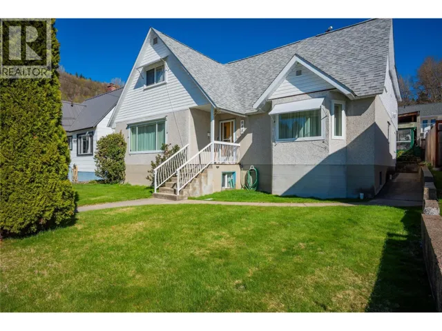 945 Thackeray Street, Warfield, British Columbia V1R2C3
