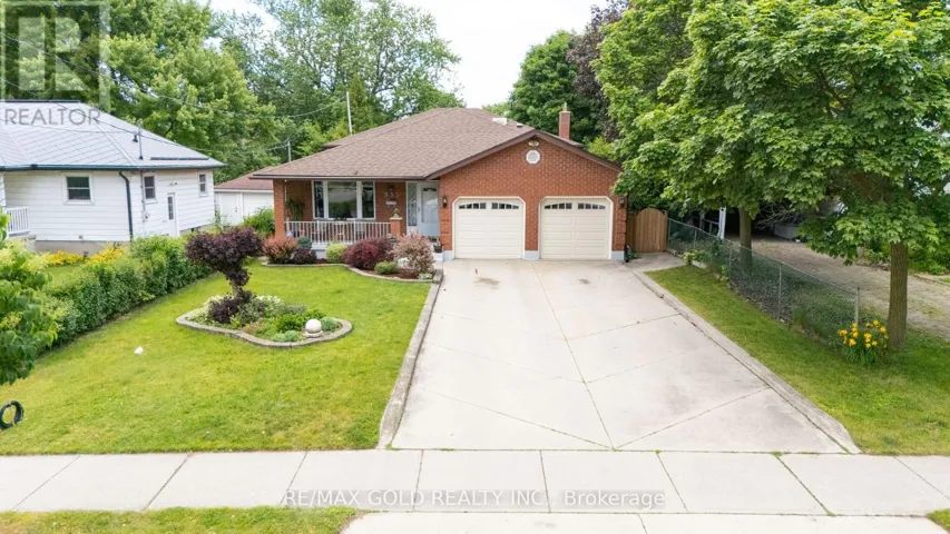 935 WILLOW DRIVE, London South (South Y), Ontario N6E1P2