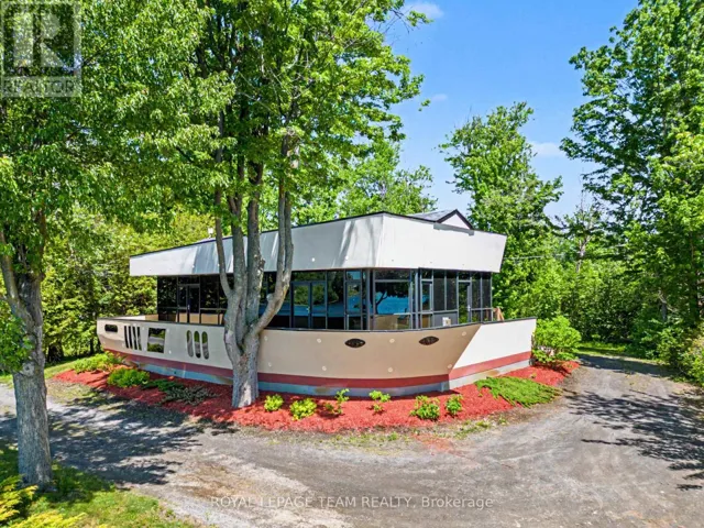 5066K LORNE BRIDGE ROAD, Ottawa, Ontario K4M1B4
