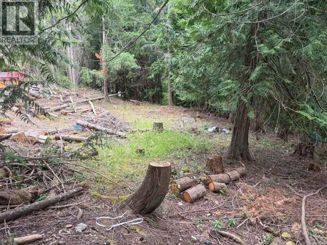 2602 Gunwhale Rd, Pender Island, British Columbia V0N2M2