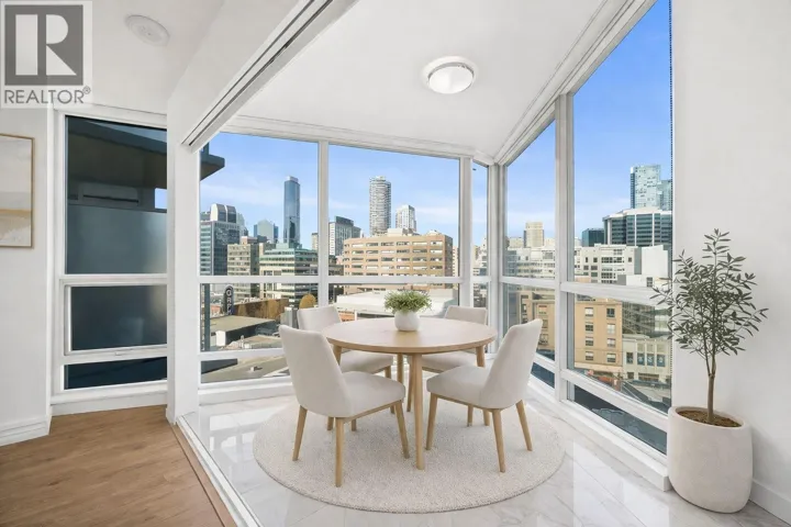 910 833 SEYMOUR STREET, Vancouver, British Columbia V6B0G4