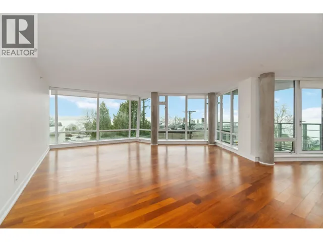 404 1762 DAVIE STREET, Vancouver, British Columbia V6G1W2