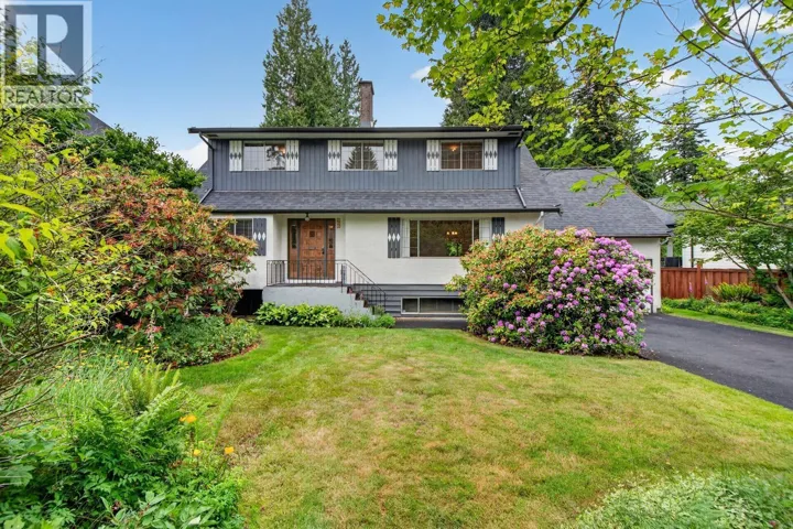 888 SEYMOUR DRIVE, Coquitlam, British Columbia V3J6V7