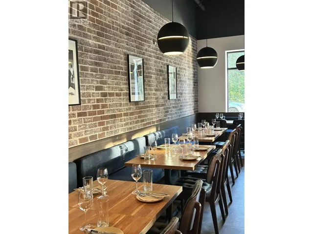 3141 MURRAY STREET, Port Moody, British Columbia V3H2R8
