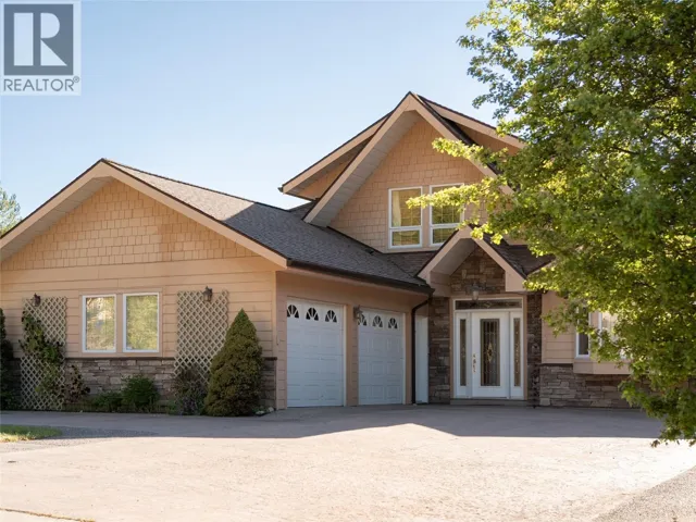 449 Hampton Gray Place, Nelson, British Columbia V1L7A8