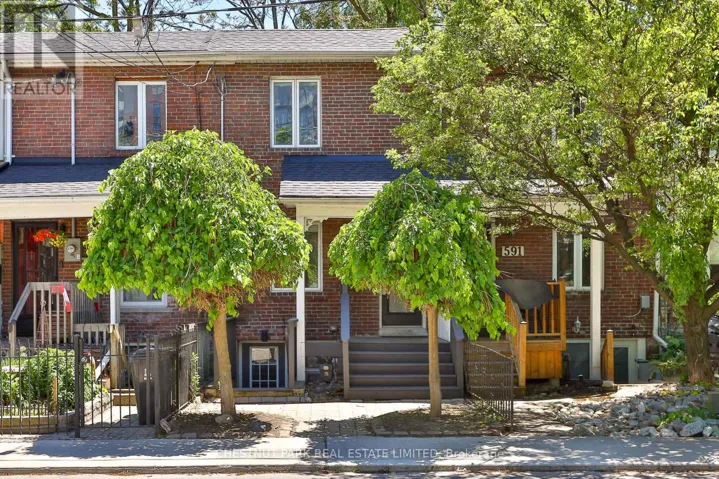 589 WELLINGTON STREET W, Toronto (Niagara), Ontario M5V1G3