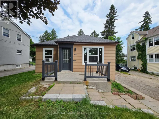 49 HUNT AVENUE, Richmond Hill (Mill Pond), Ontario L4C4H1