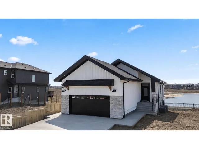 1411 Redpoll Court NW, Edmonton, Alberta T5S0V4