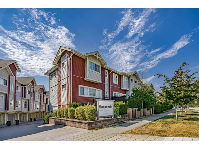 14 6945 185 STREET, Surrey, British Columbia V4N6N4