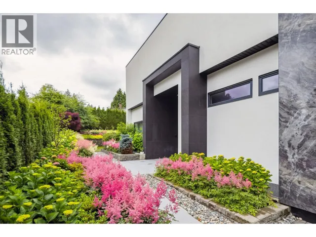 6363 BUCKINGHAM DRIVE, Burnaby, British Columbia V5E4B5