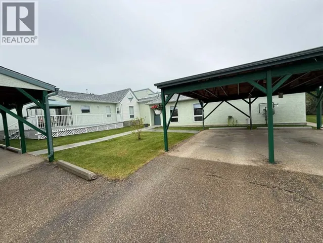 110, 722 48 Street, Edson, Alberta T7E1W8