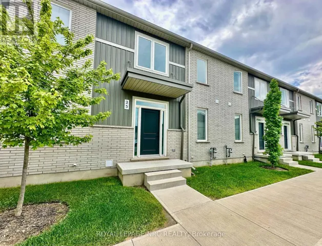 25 - 121A MOFFATT STREET, St. Catharines (Oakdale), Ontario L2P0G4