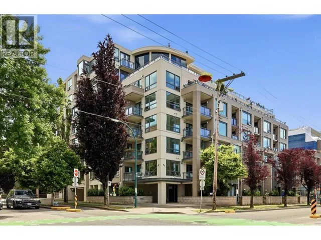 303 1888 YORK AVENUE, Vancouver, British Columbia V6J5H8