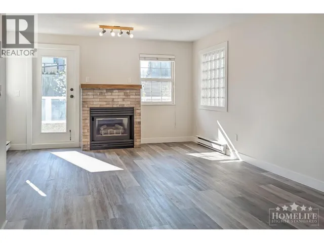 103 2375 SHANUGHNESSY STREET, Port Coquitlam, British Columbia V3C3E4