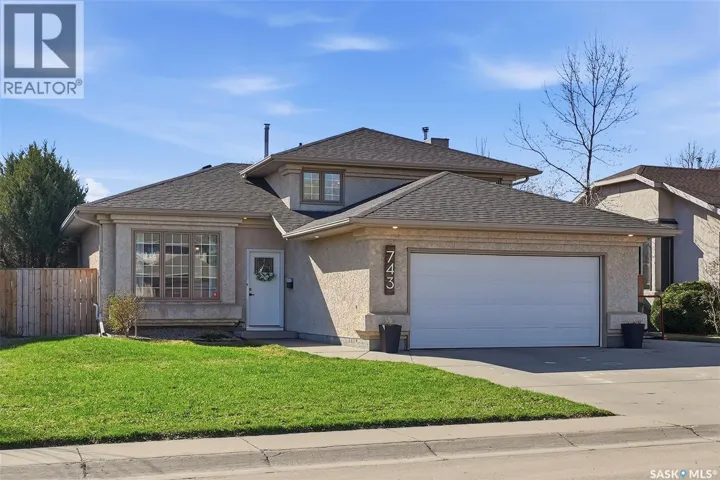 743 Cowley ROAD, Saskatoon, Saskatchewan S7N4J1