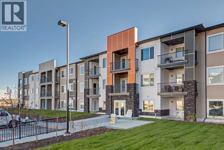 201, 4 Sage Hill Terrace NW, Calgary, Alberta T3R0W4