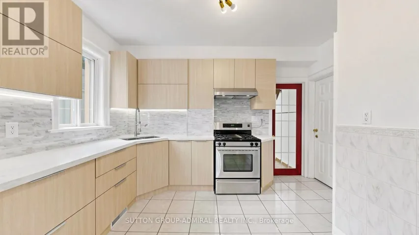 87 PRITCHARD AVENUE, Toronto (Rockcliffe-Smythe), Ontario M6N1T9