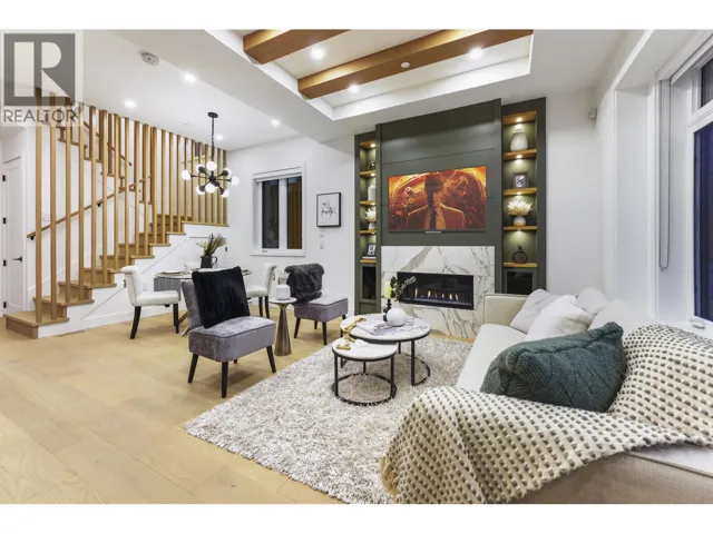 1 1322 E 13TH AVENUE, Vancouver, British Columbia V5N2B6