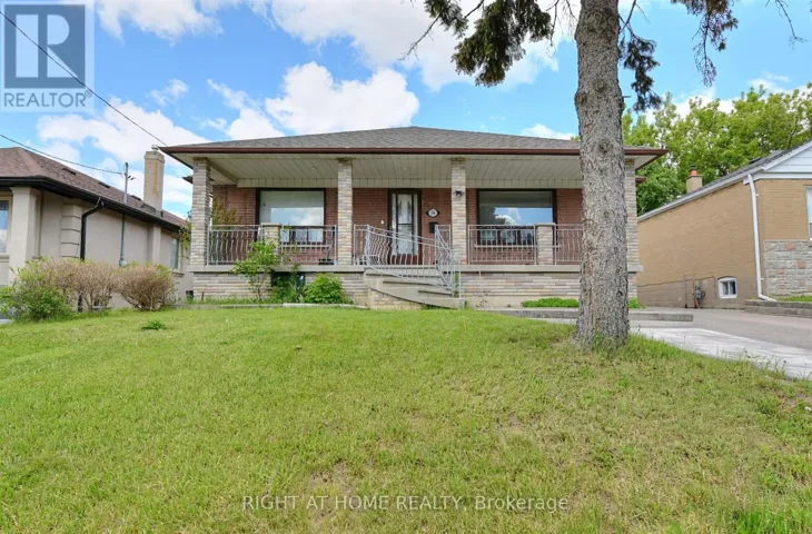 34 WILLIAM CRAGG DRIVE, Toronto (Downsview-Roding-CFB), Ontario M3M1T9