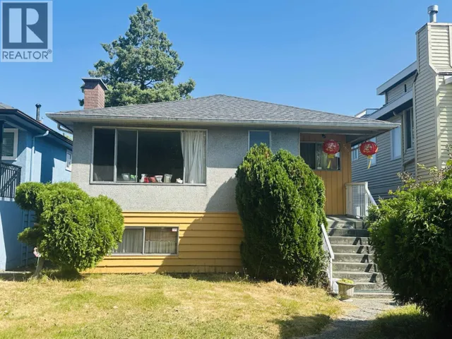 2887 W 24TH AVENUE, Vancouver, British Columbia V6L1R3