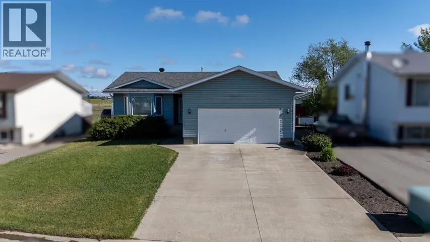 236 54 Avenue E, Claresholm, Alberta T0L0T0