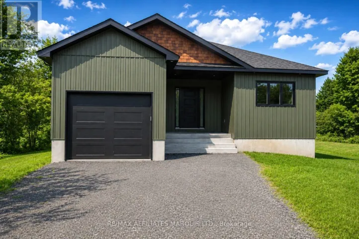 2542 MACGREGOR DRIVE, South Glengarry, Ontario K0C1E0