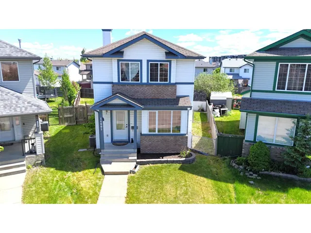 14005 158A AV NW, Edmonton, Alberta T6V1V7
