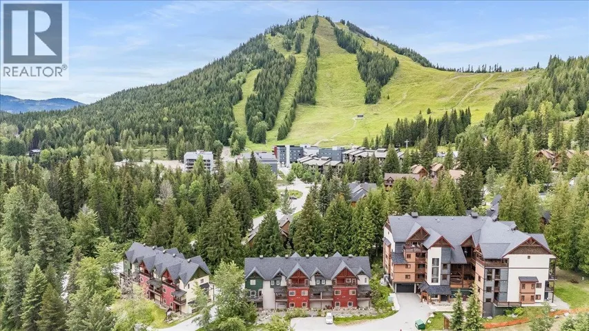 1003 Mountain View Road Unit# D, Rossland, British Columbia V0G1Y0