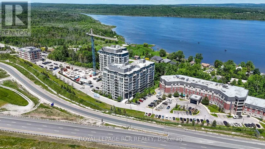 808 - 58 LAKESIDE TERRACE, Barrie (Little Lake), Ontario L4M0L5