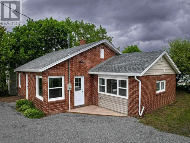 4 Conley Road, Shubenacadie, Nova Scotia B0N2H0