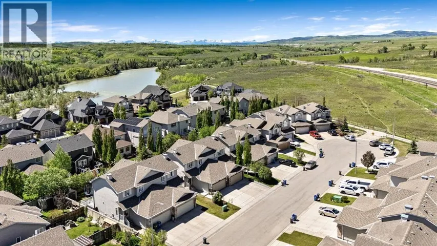 106 West Pointe Court, Cochrane, Alberta T4C0B9