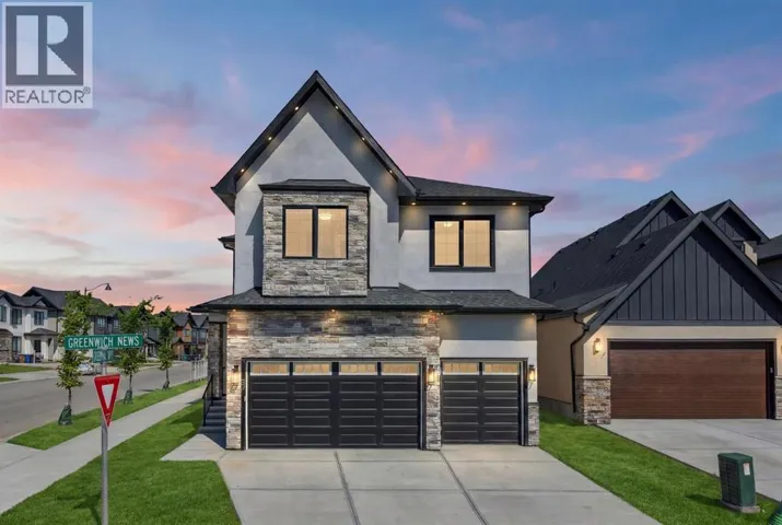 32 Greenwich Mews NW, Calgary, Alberta T3B6P9