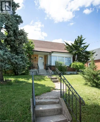 182 ERINDALE Avenue, Hamilton, Ontario L8K4R4