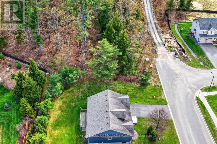 32 GAINSBOROUGH ROAD, Bracebridge (Monck (Bracebridge)), Ontario P1L1W8