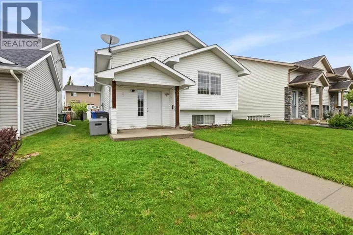 5812 70 AvenueClose, Rocky Mountain House, Alberta T4T1V8