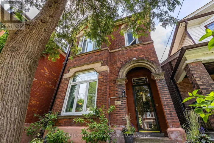 324 DELAWARE AVENUE, Toronto (Dovercourt-Wallace Emerson-Junction), Ontario M6H2T8