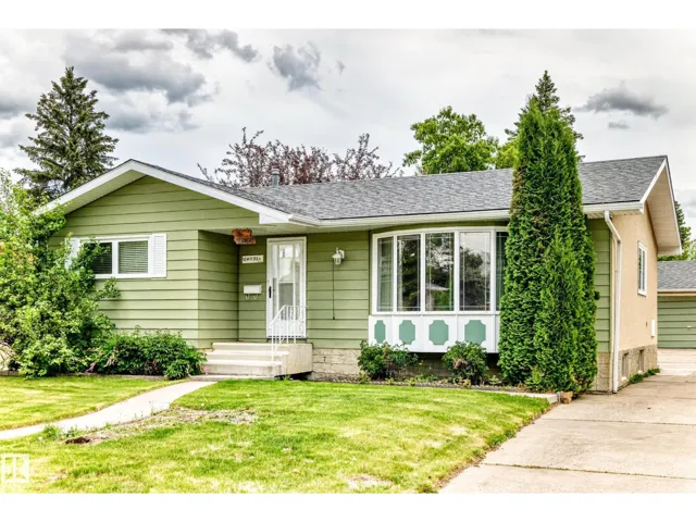 10411 36A AV NW, Edmonton, Alberta T6J2H7