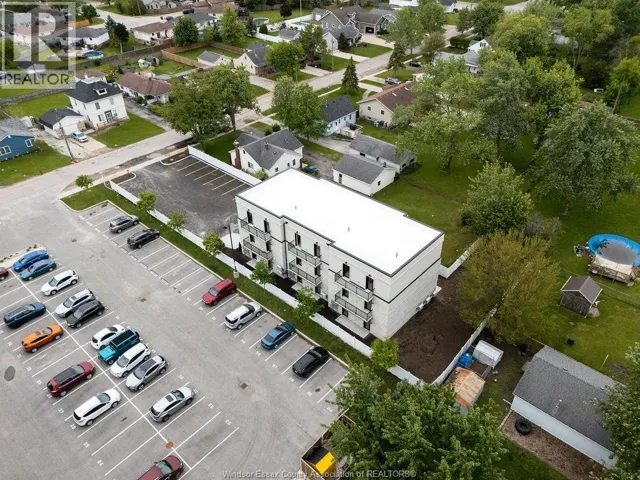 133 LAIRD AVENUE Unit# 203, Essex, Ontario N8M1S4