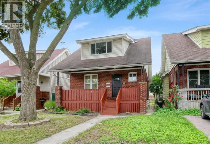 1453 MARENTETTE Unit# UPPER, Windsor, Ontario N8X4E2