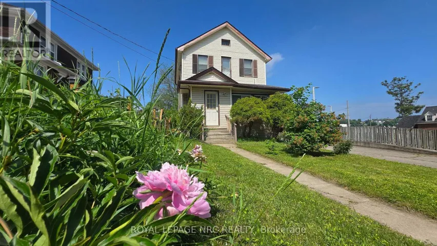 4425 HIRAM STREET, Niagara Falls (Downtown), Ontario L2E1A2