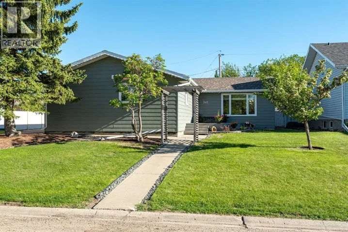 345 9 Street SE, Three Hills, Alberta T0M2A0