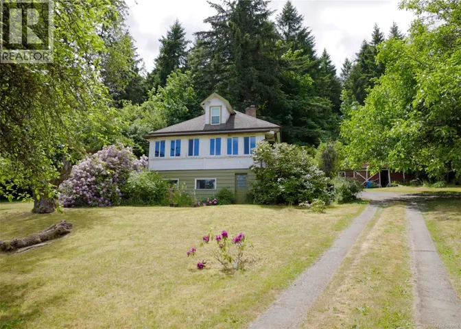 5002 Grouhel Rd, Ladysmith, British Columbia V9G1J4