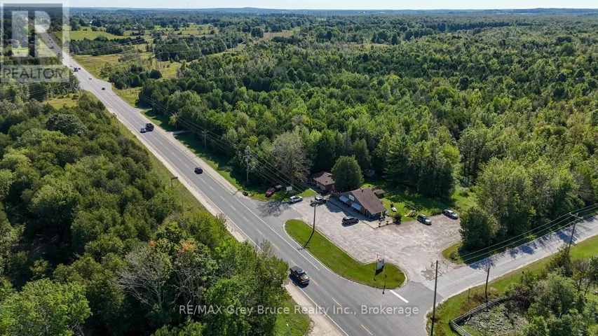 317558 AND 317560 HIGHWAY 6 AND 10 HIGHWAY S, Georgian Bluffs, Ontario N4K5N6